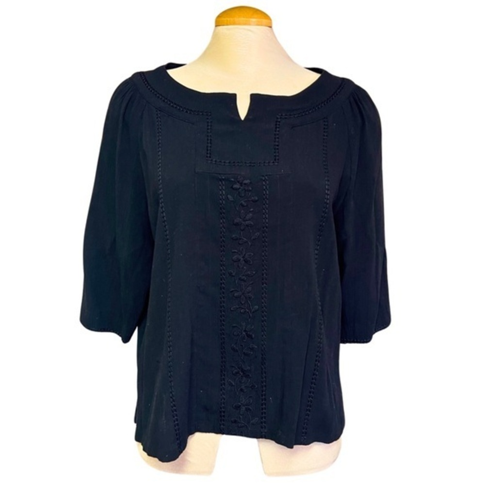 Women's Petite Large Nygard Sport Black Embroidered Top